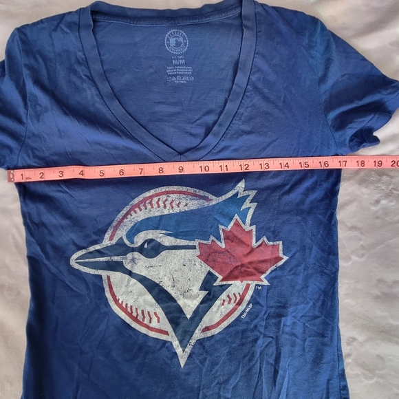 Toronto Blue Jays Cotton V-Neck Tee Genuine Merch sz M - Picture 7 of 7